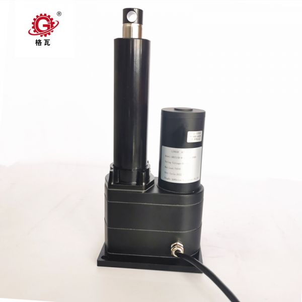 直(zhi)流遙控電動推桿(gan)應用AGV